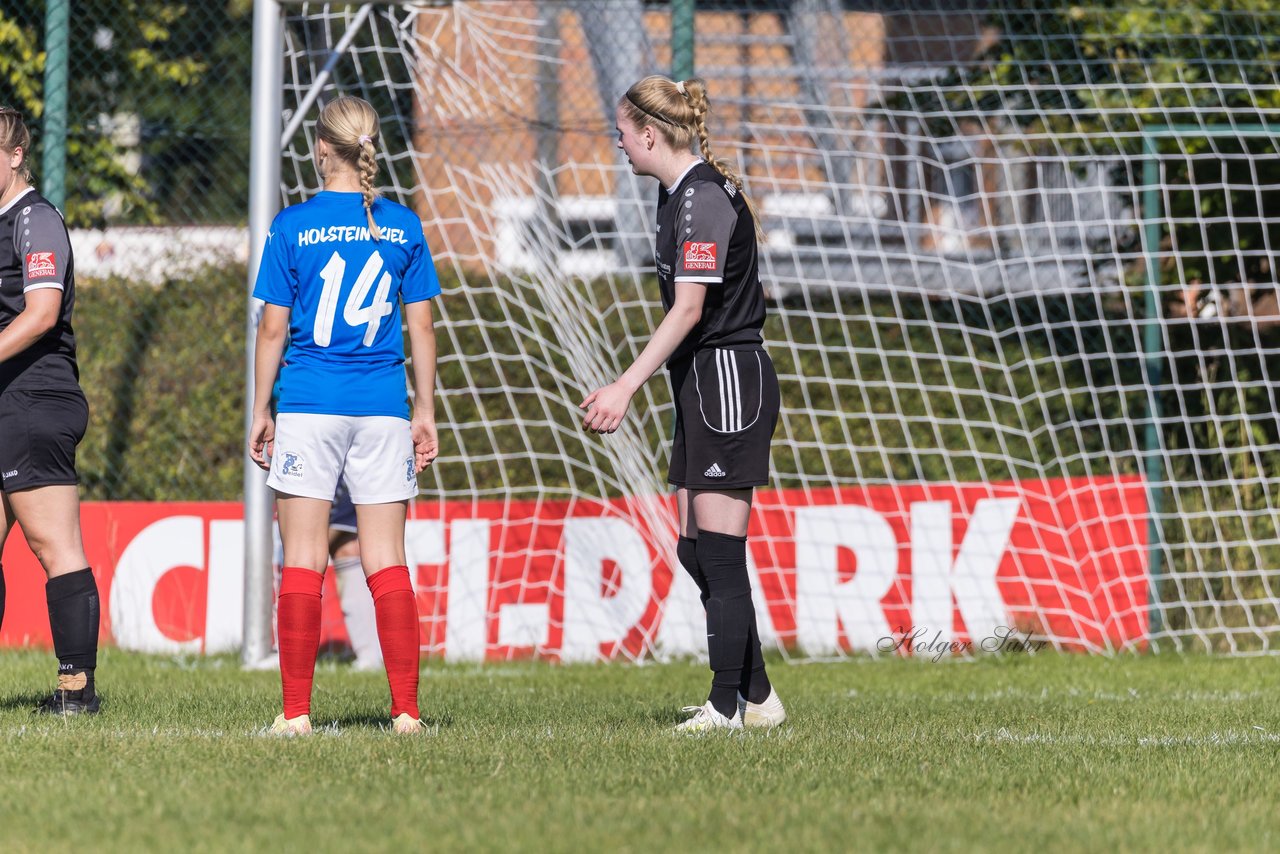 Bild 256 - F Holstein Kiel 2 - SSG Rot-Schwarz Kiel 2 : Ergebnis: 5:0